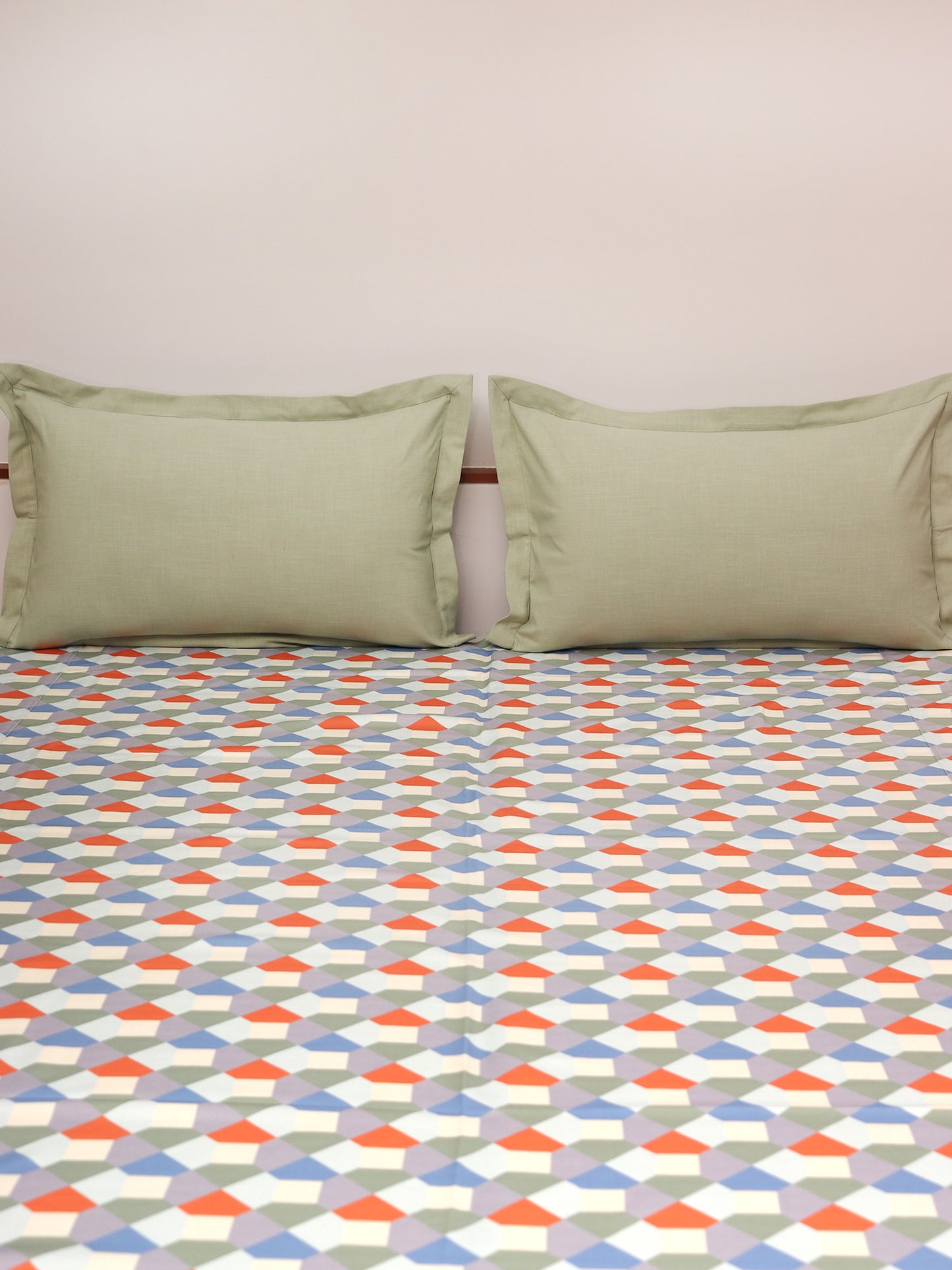 Bedcover With 2 Pilllow Sham Cotton Blend Motif Printed - 90" X 108", 17" X 27"