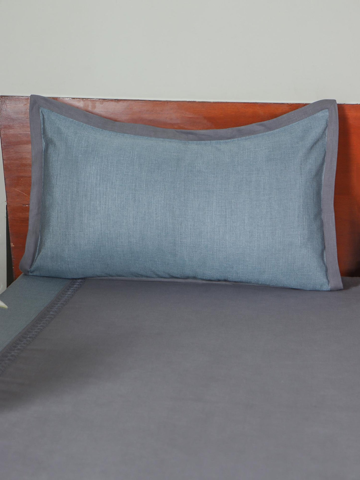Cotton Blend Embroidered Bedcover for Double Bed with 2 Pillow Covers | Embroidered with Patchwork - Queen Size - Grey Color| Bedcover 90 x 108inches (7.5x9ft), Pillow Covers 17x27in