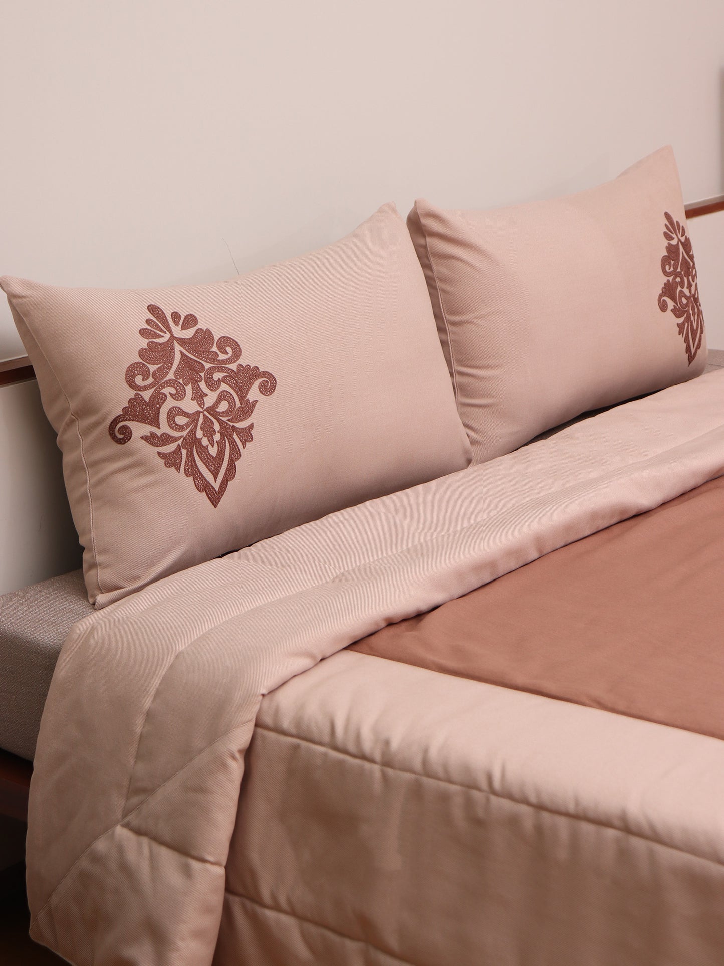 Quilt with 2 Pillow Covers Cotton Blend Motif Panels with Embroidered Coral - 90" X 108", 17" X 27"