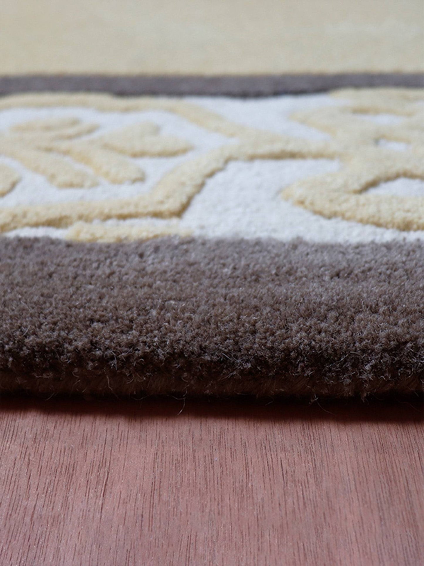 Carpet Hand Tufted 100% Woollen Ornamental Border Gold Brown - 4ft X 6ft