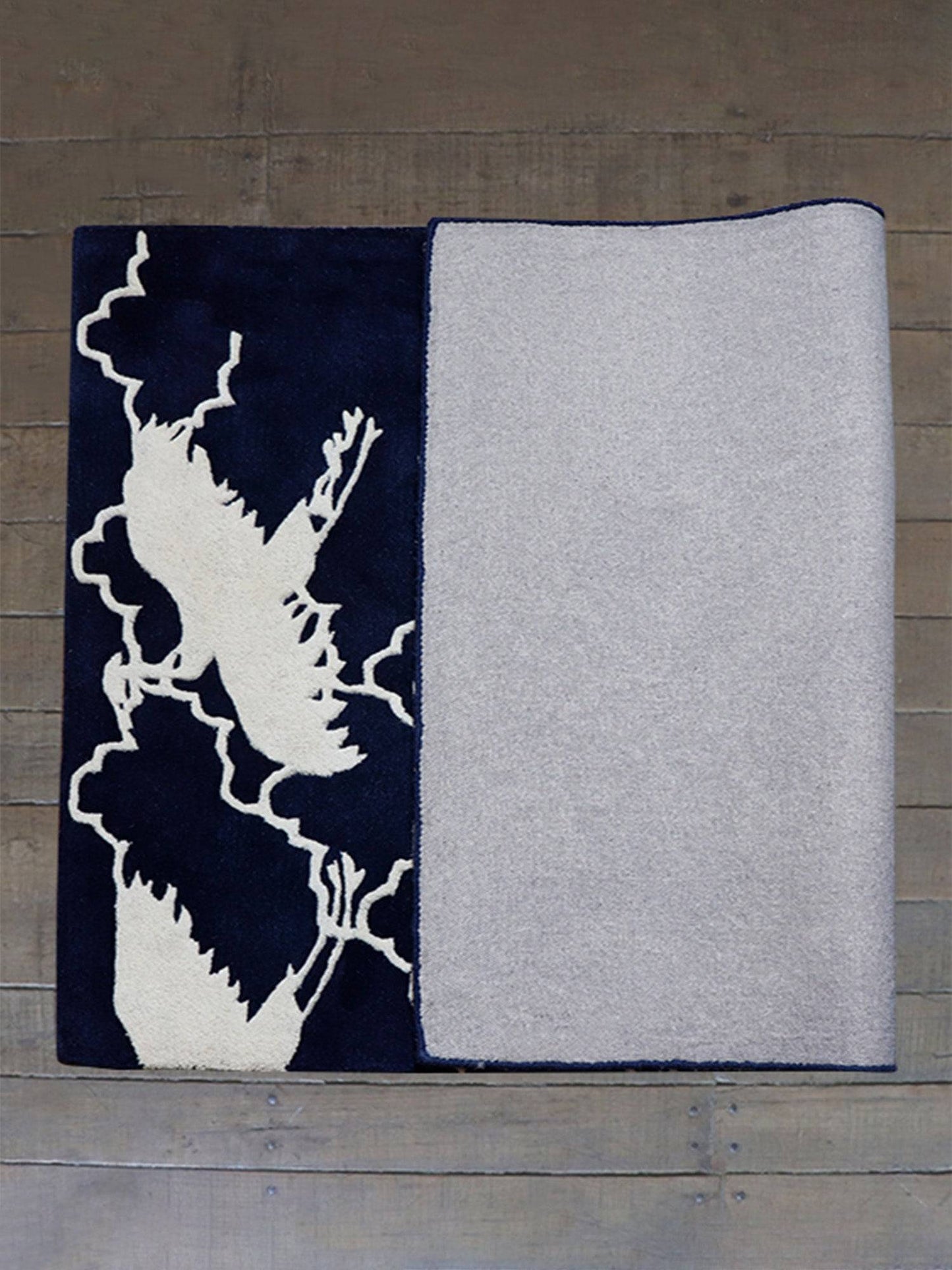 Carpet Hand Tufted 100% Woollen Blue Crane - 4ft X 6ft