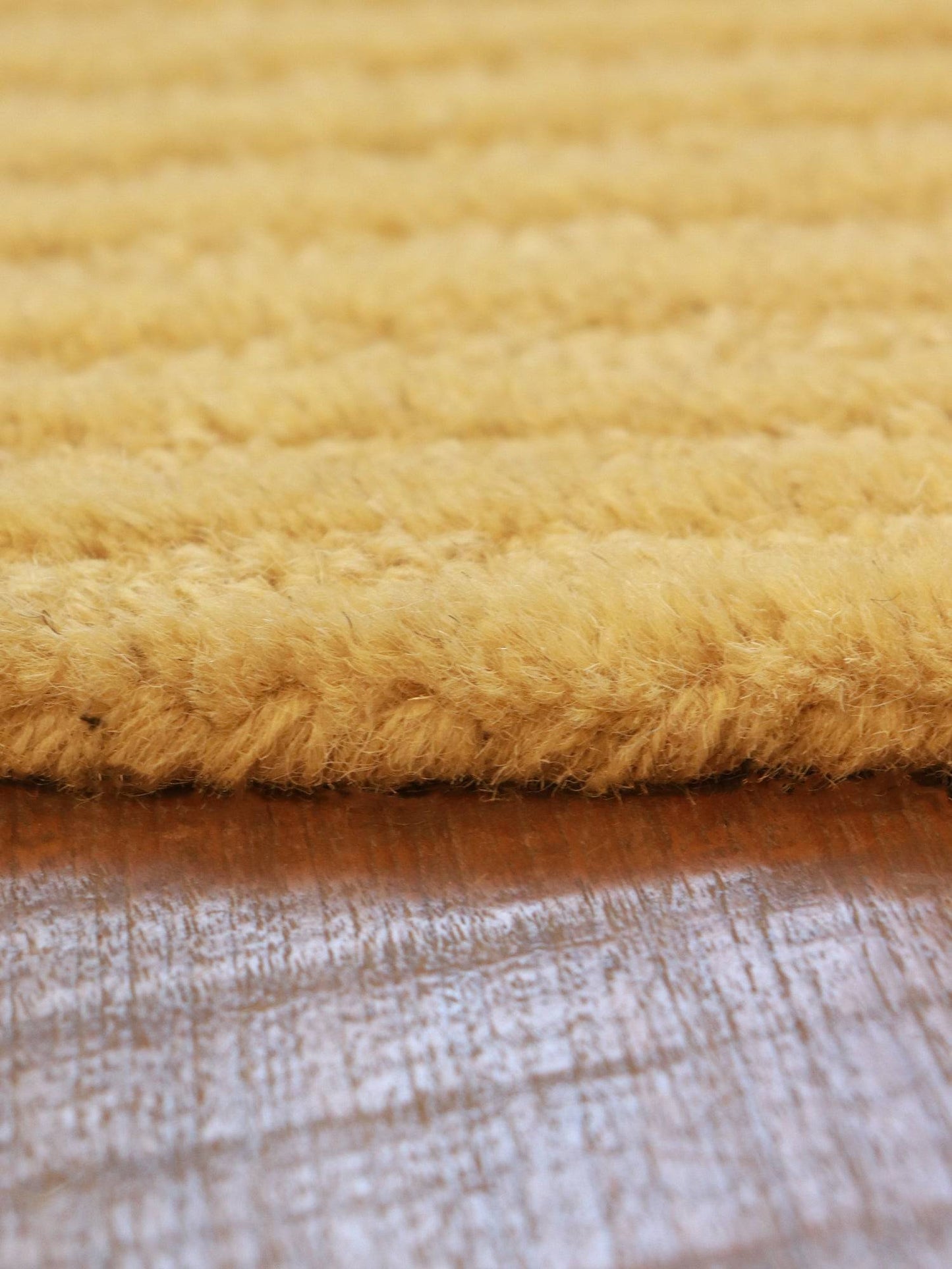 Carpet Hand Tufted 100% Woollen Solid Yellow - 5 X 5 Feet