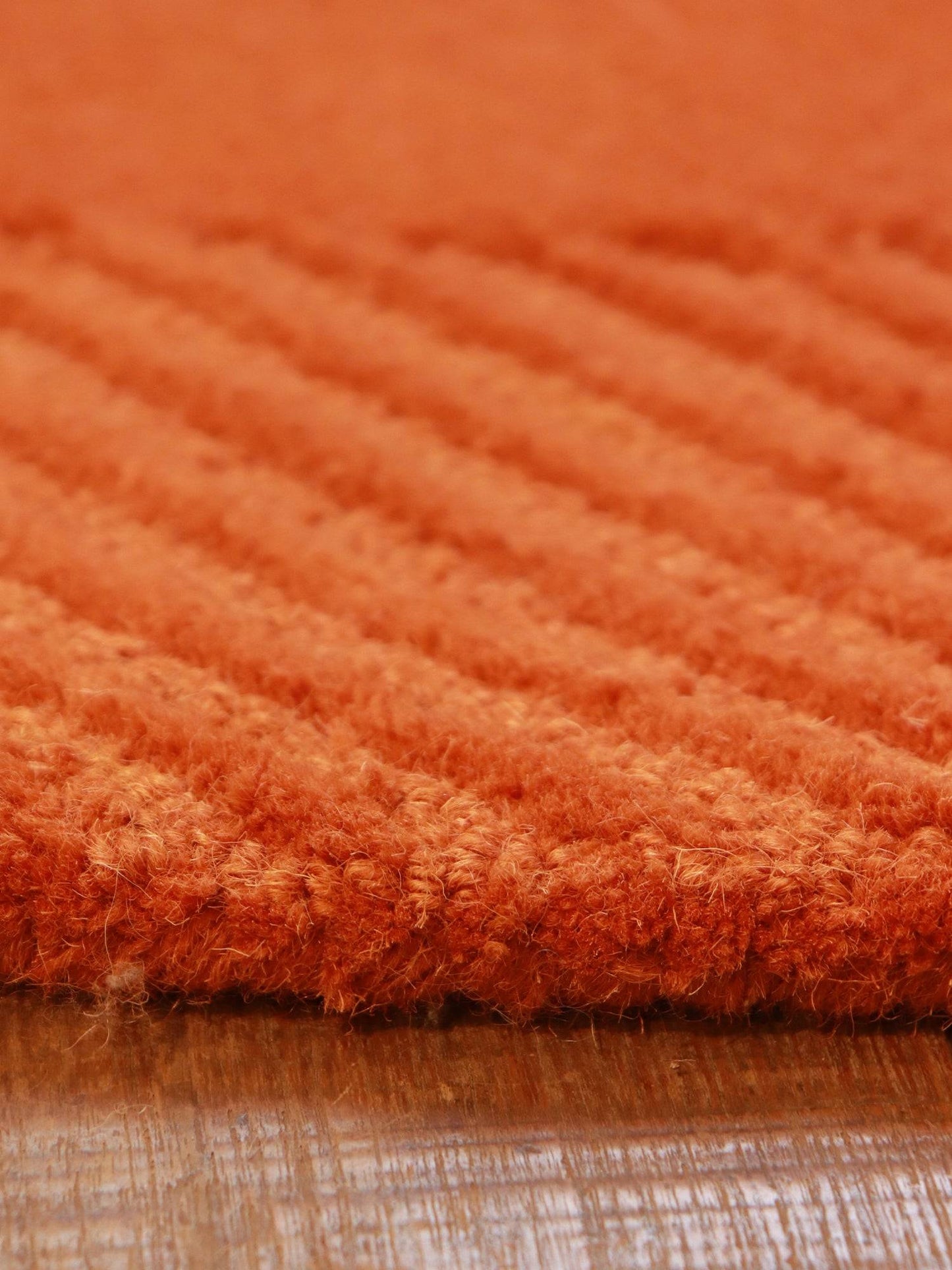 Carpet Hand Tufted 100% Woollen Solid Orange - 5 X 5 Feet