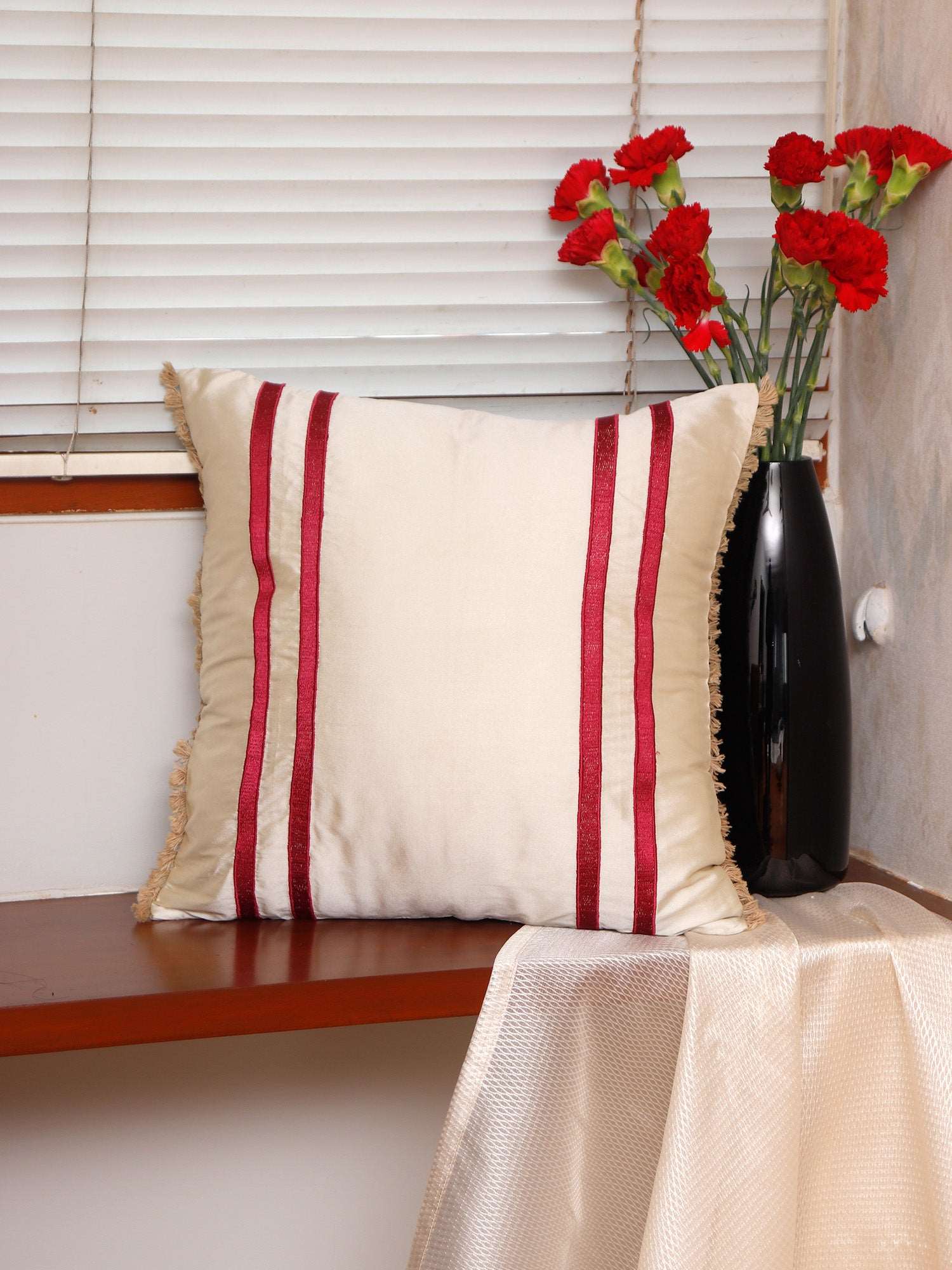 Cushion Cover Polyester Blend Tassles with Embroidery Offwhite - 16" x 16"
