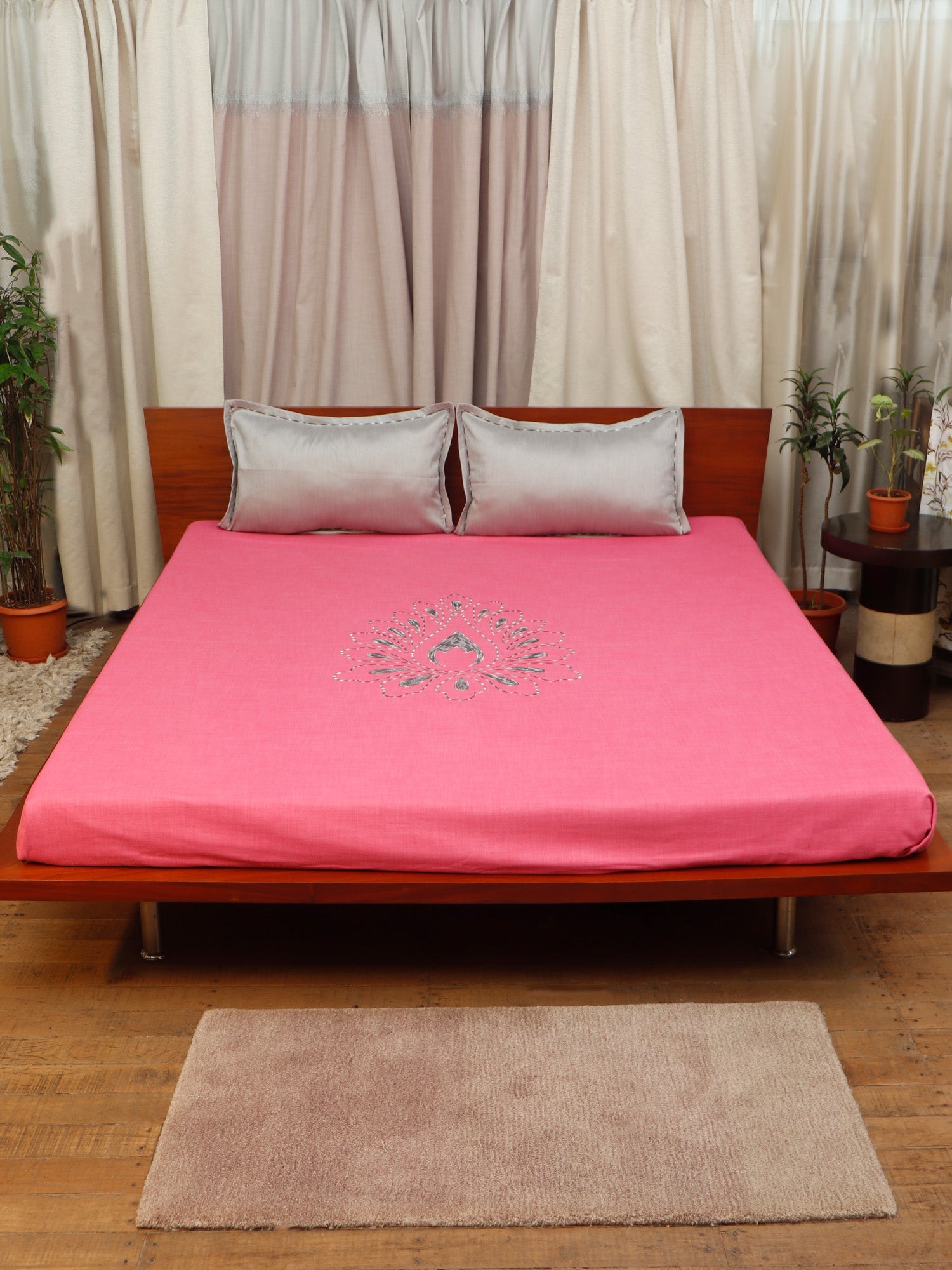 Embroidered Bedcover for Double Bed | Circular Aari Embroidery - Queen Size - Cotton Blend | Pink - Bed Cover 90 x 108inches, Pillow 17x27in