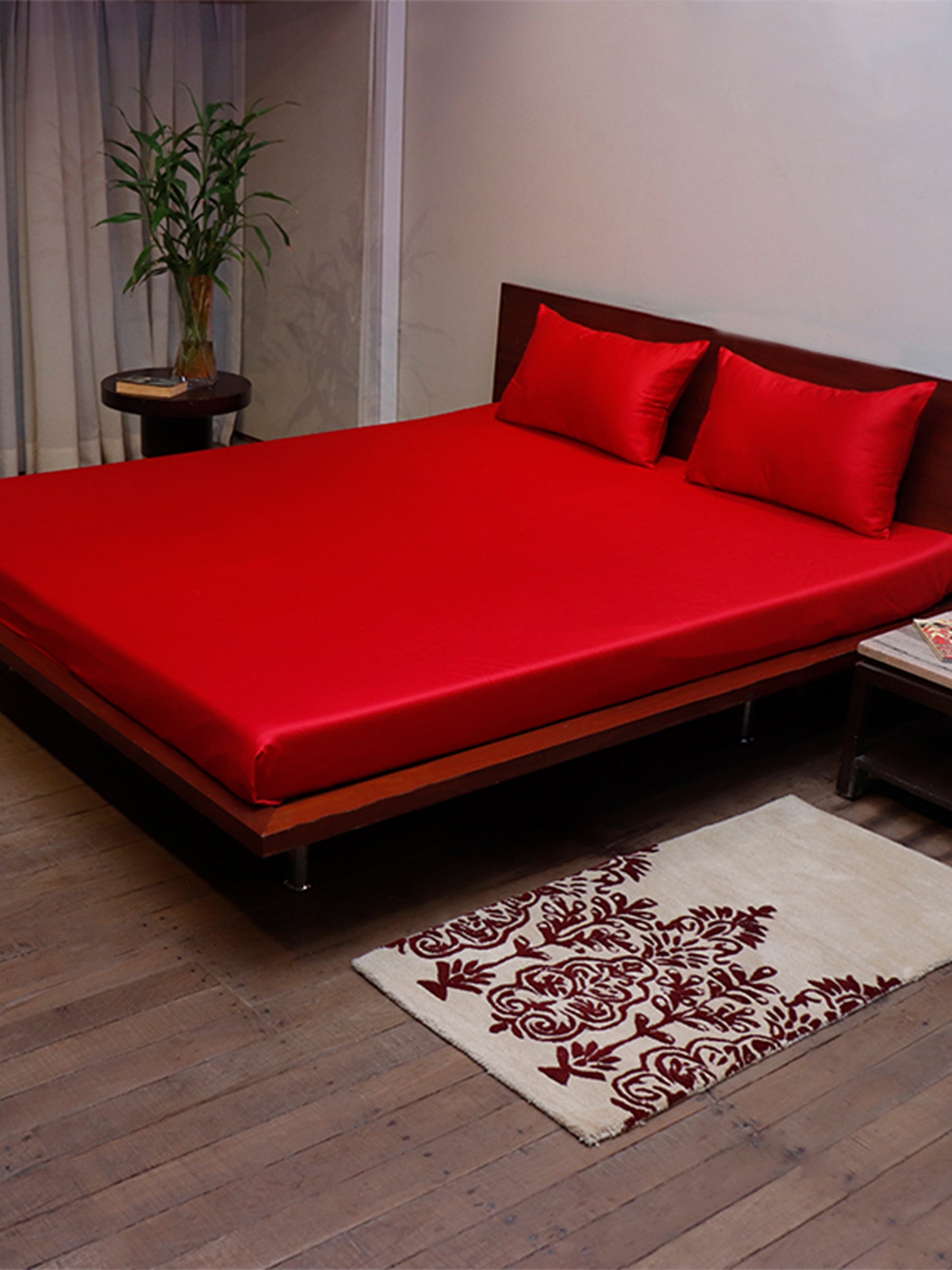 Bed Sheet with 2 Pillow Covers Cotton Red (108" X 108" ; Pillow - 17" X 27")