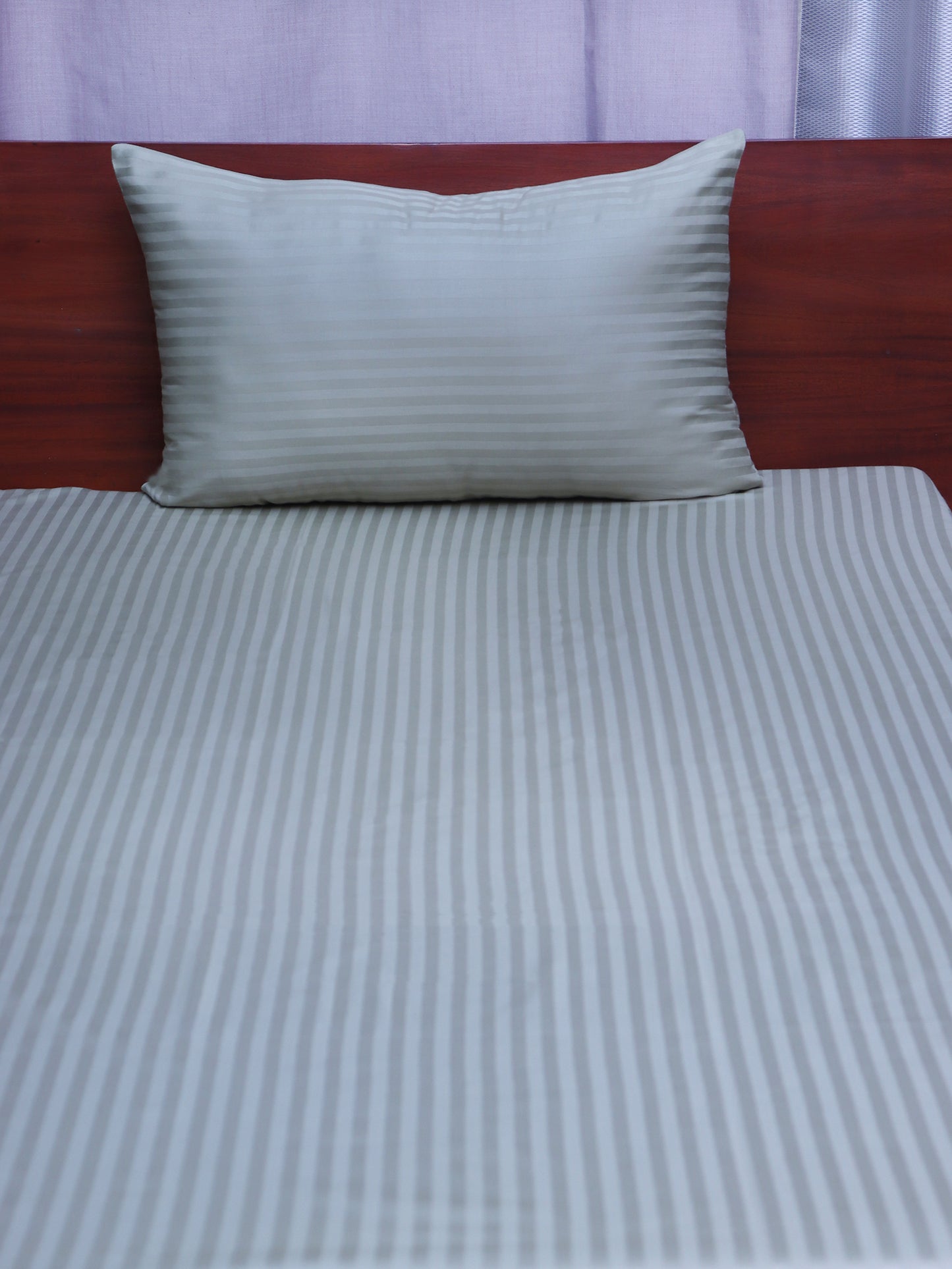 Bed Sheet King Size Striped Cotton Sage Green - 108" x 108", 17" x 27"