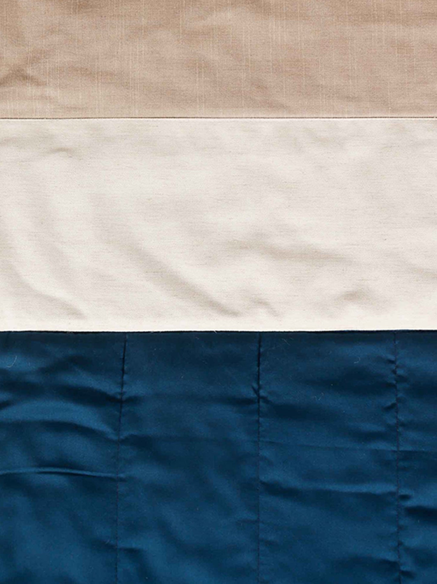 Quilt with 2 Pillow Shams Cotton and Polyester Patchwork Off-White, Blue and Beige - (90" X 108" ; Pillow - 17" X 27")