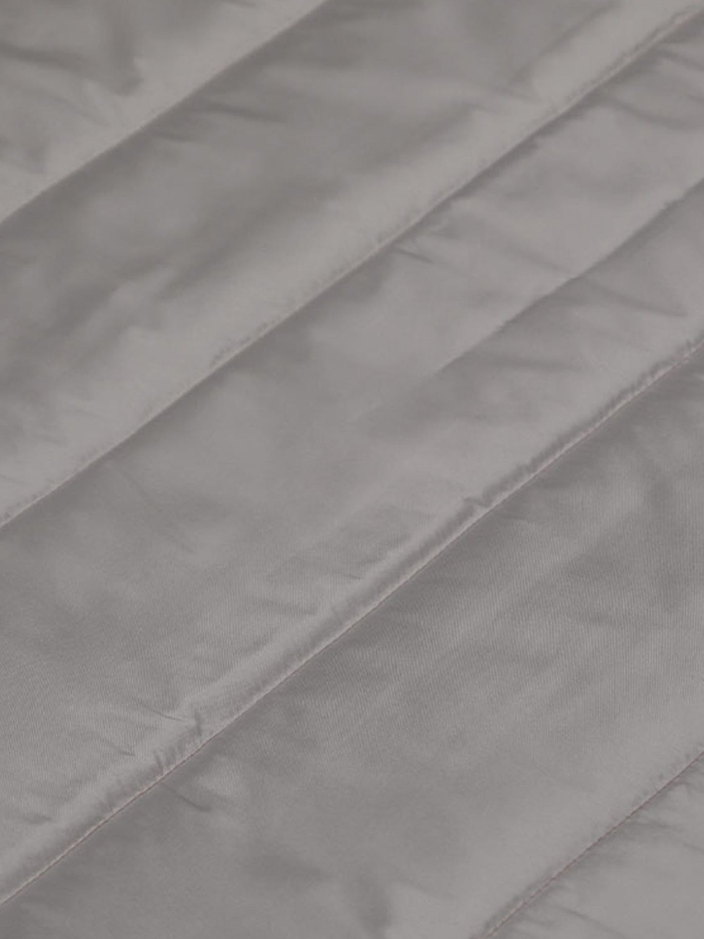 Quilt with 2 Pillow Shams Decorative Polyester Reversible Grey - (90" X 108" ; Pillow - 17" X 27")