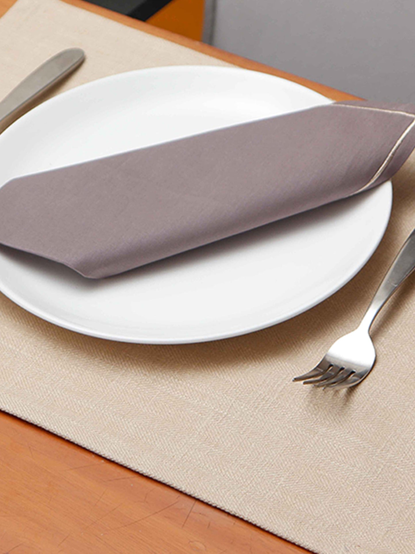 Table Mats and Napkins Cotton and Polyester Embroidered Beige and Mushroom Grey - 13" x 19" ; 16" x 16" - Set of 6