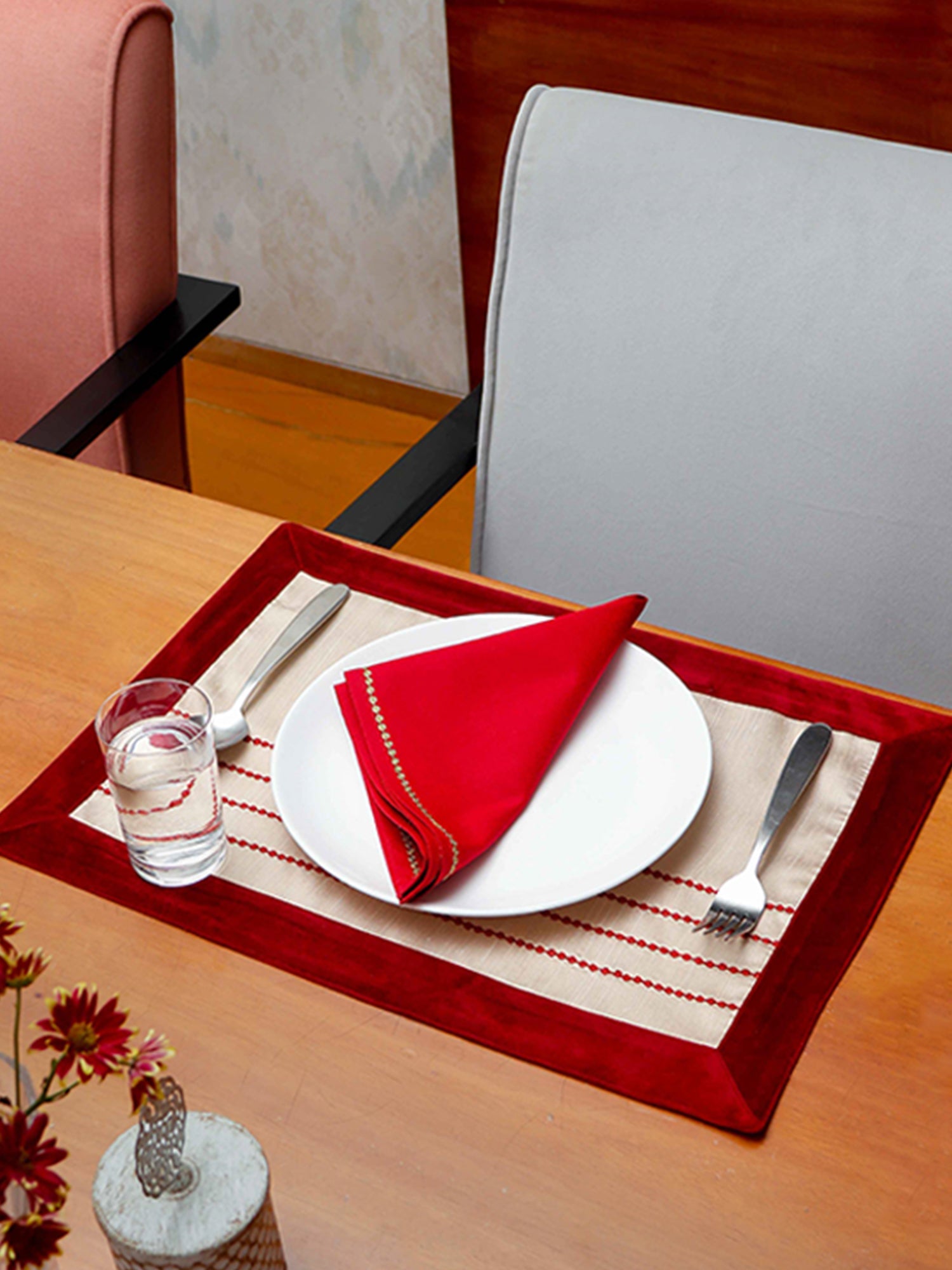 Table Mats and Napkins Polyester and Cotton Embroidered Cream and Maroon - 13" x 19" ; 16" x 16" - Set of 6