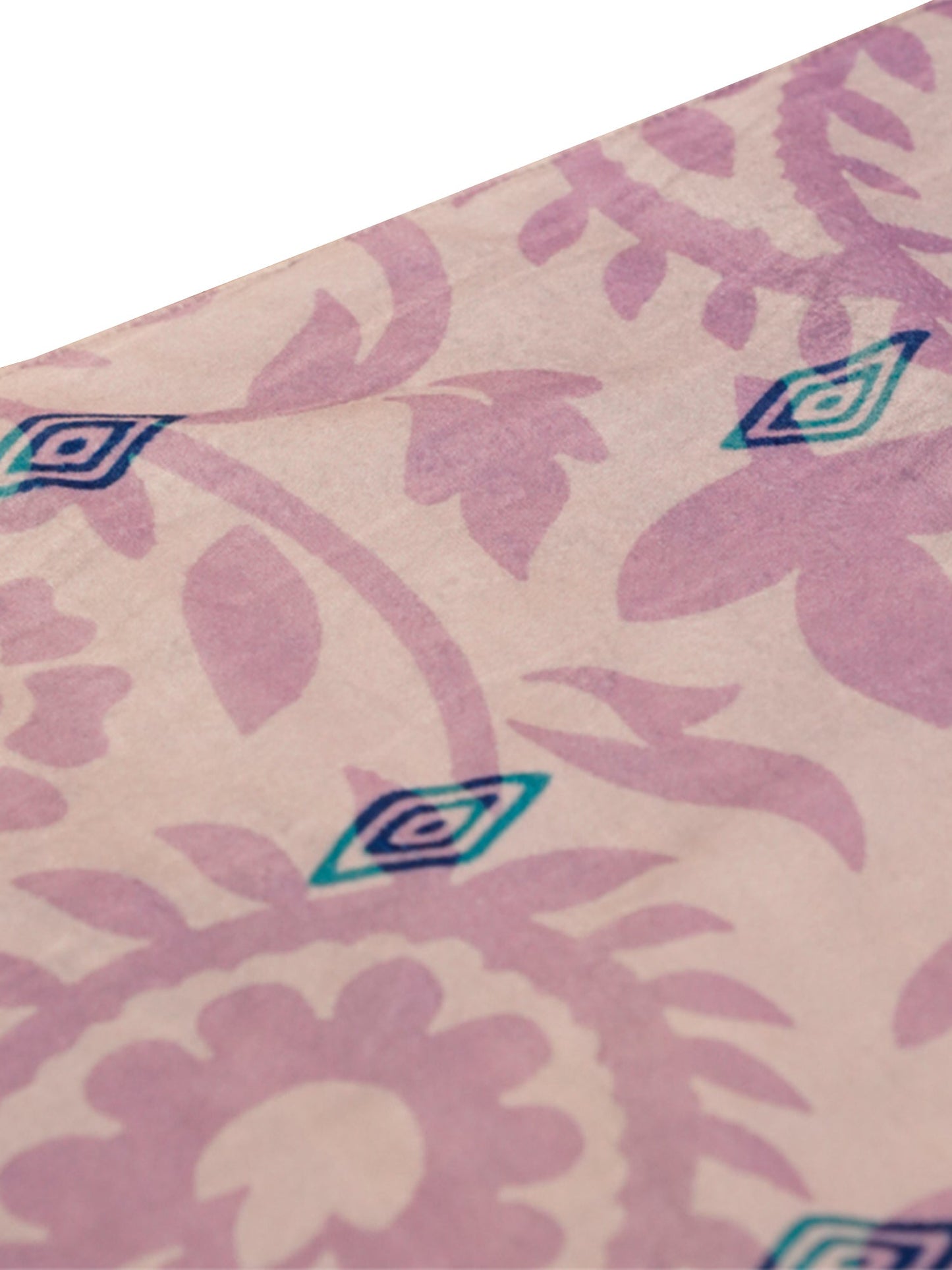 Table Runner Velvet Geometric Paisley Multi - 12" X 84"