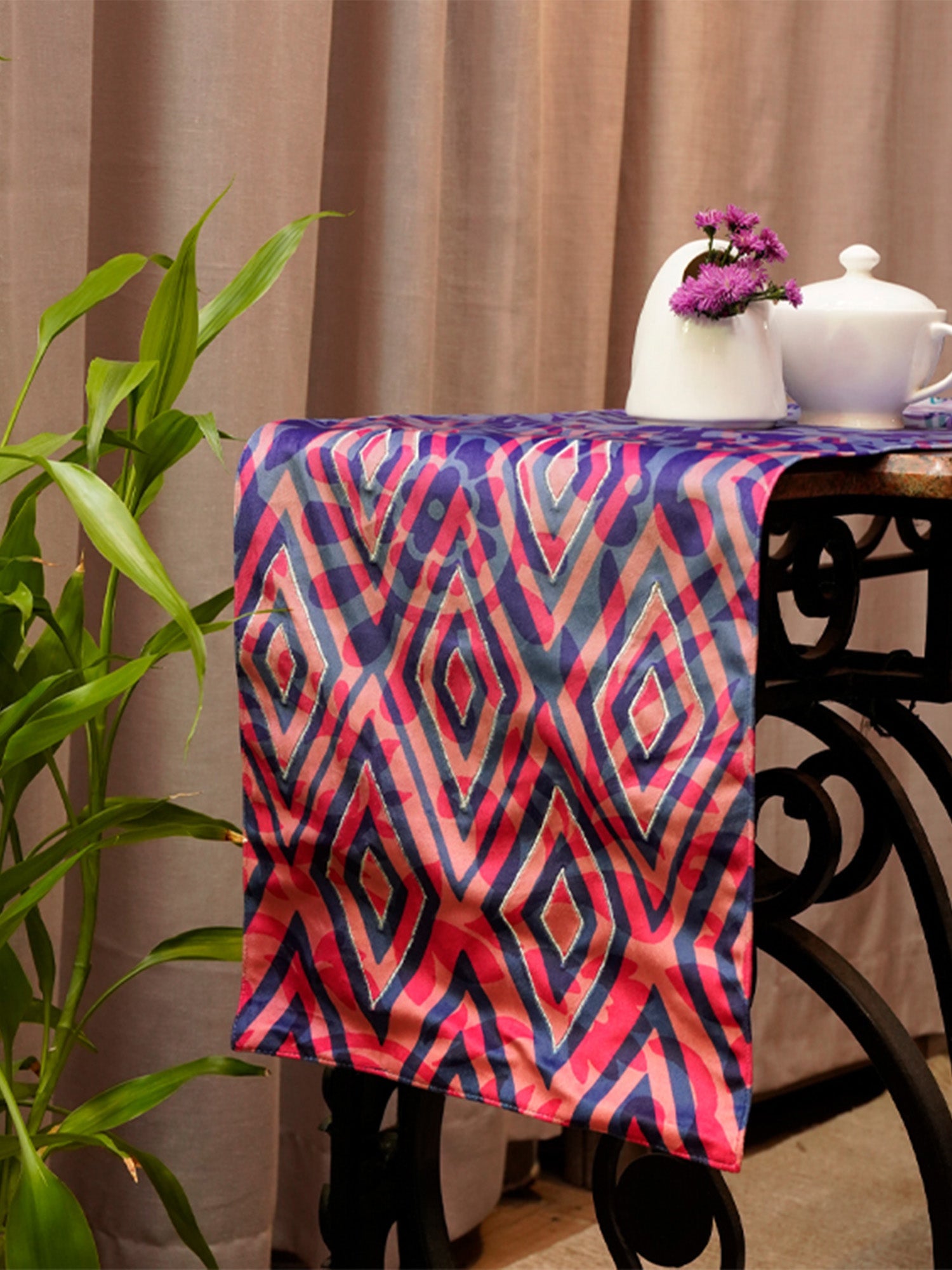 Table Runner Velvet Geometric Paisley Multi - 12" X 84"
