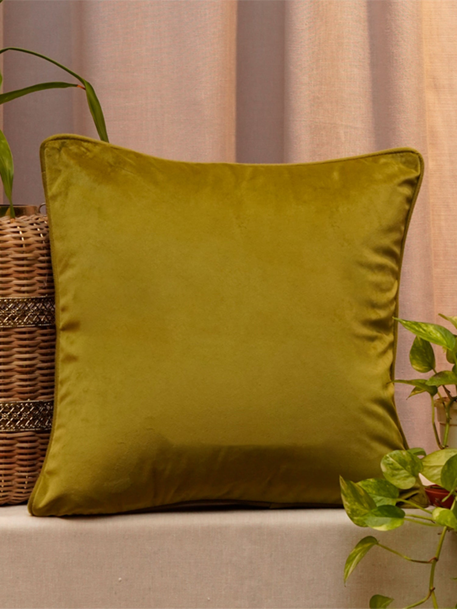 Cushion Cover Velvet Green - 16" X 16"