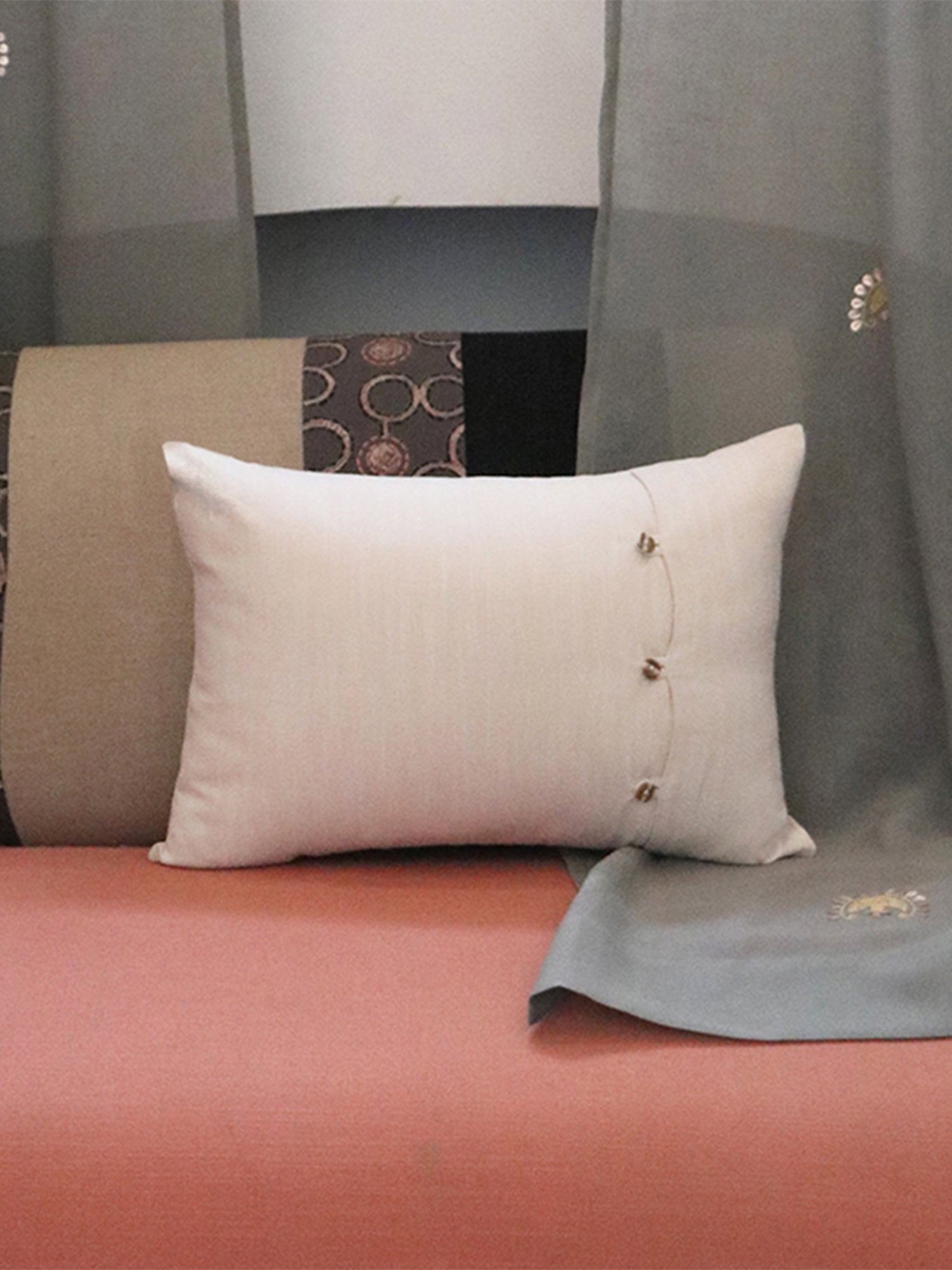 Cushion Cover Solid Cotton Offwhite 14"X19"