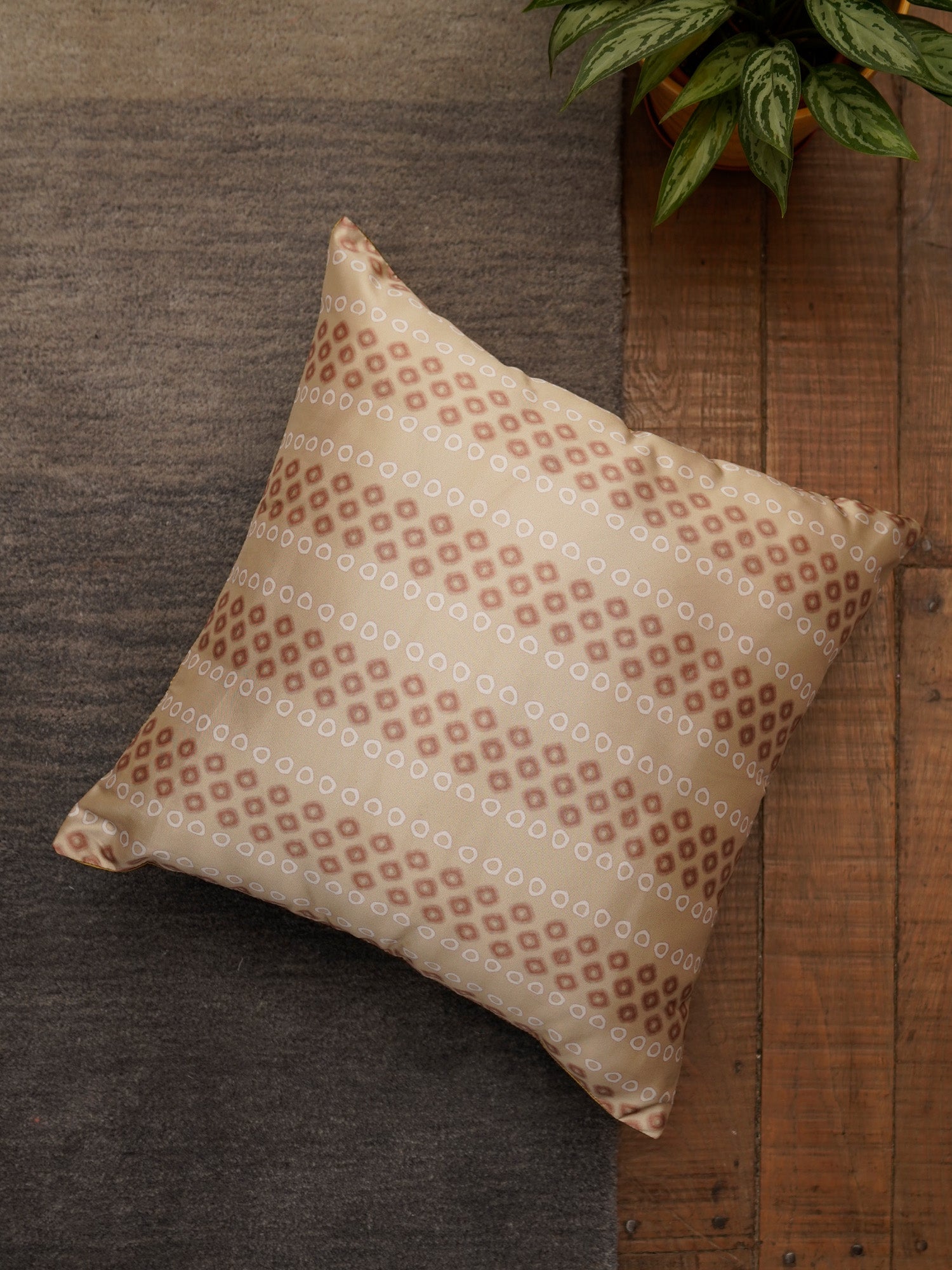 Cushion Cover Taffeta Bandhani Stripes Beige - 16" X 16"