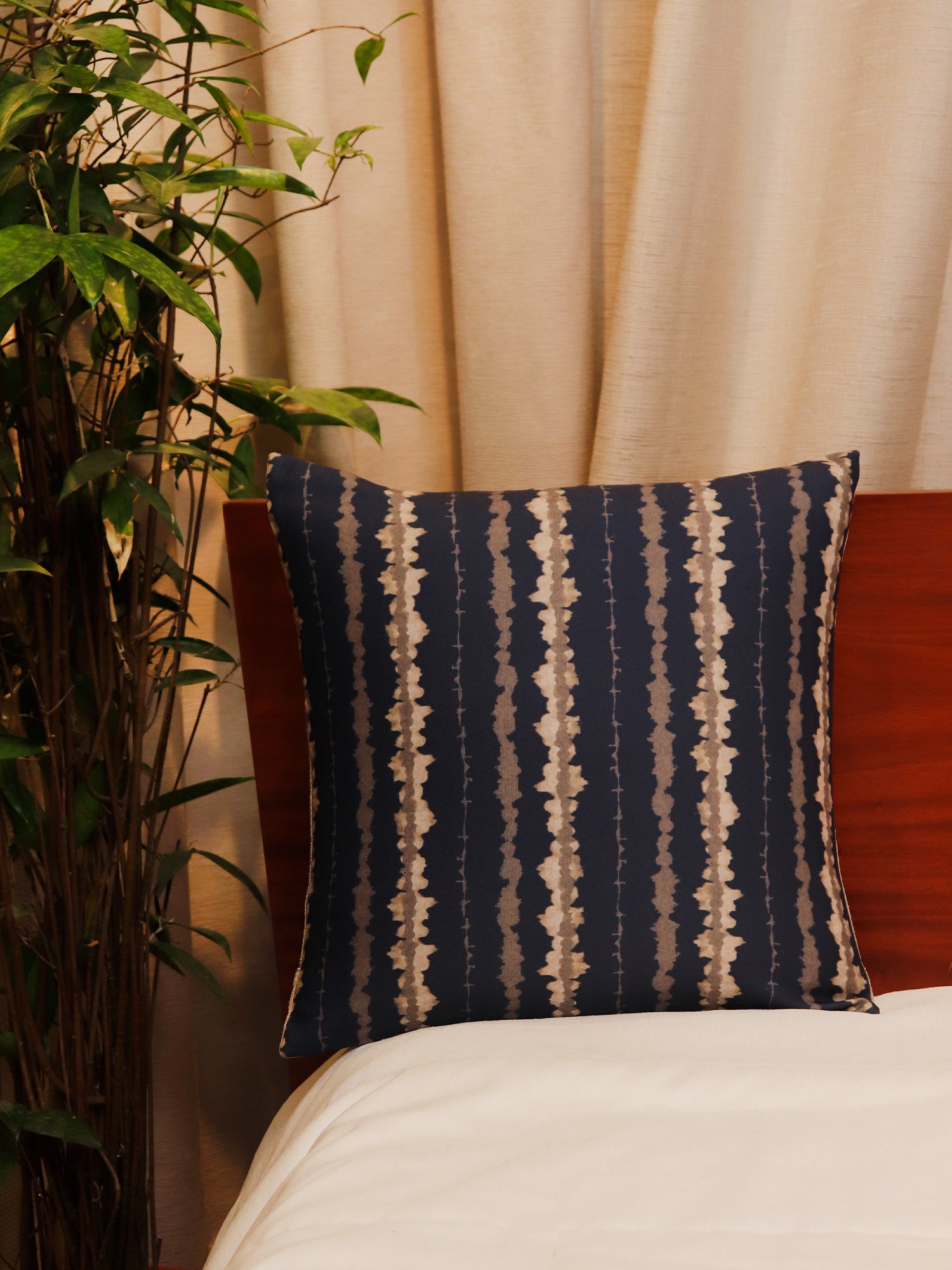 Cushion Cover Printed Poly Canvas Floral Contemporary Stripes Navy Blue - 16"x16"