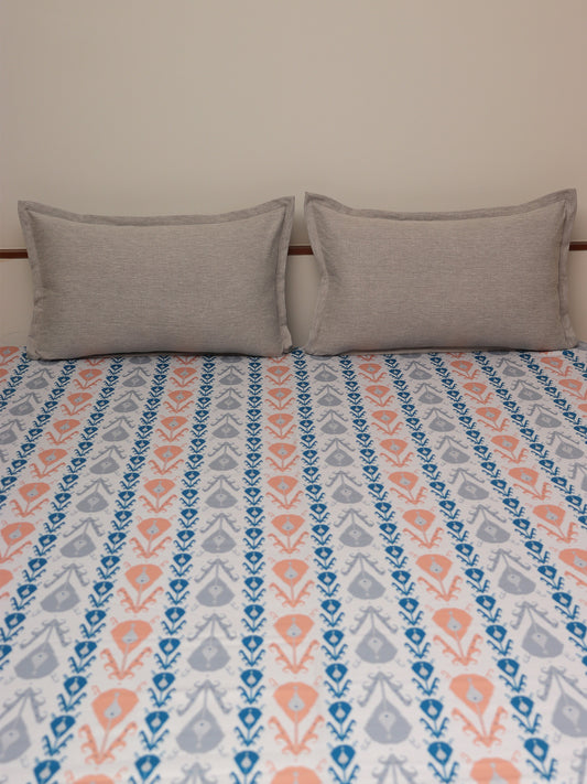 Orange blue colored Printed bed cover with 2 contrasting pillow covers made from cotton blend for queen size double bed 90x108 inch