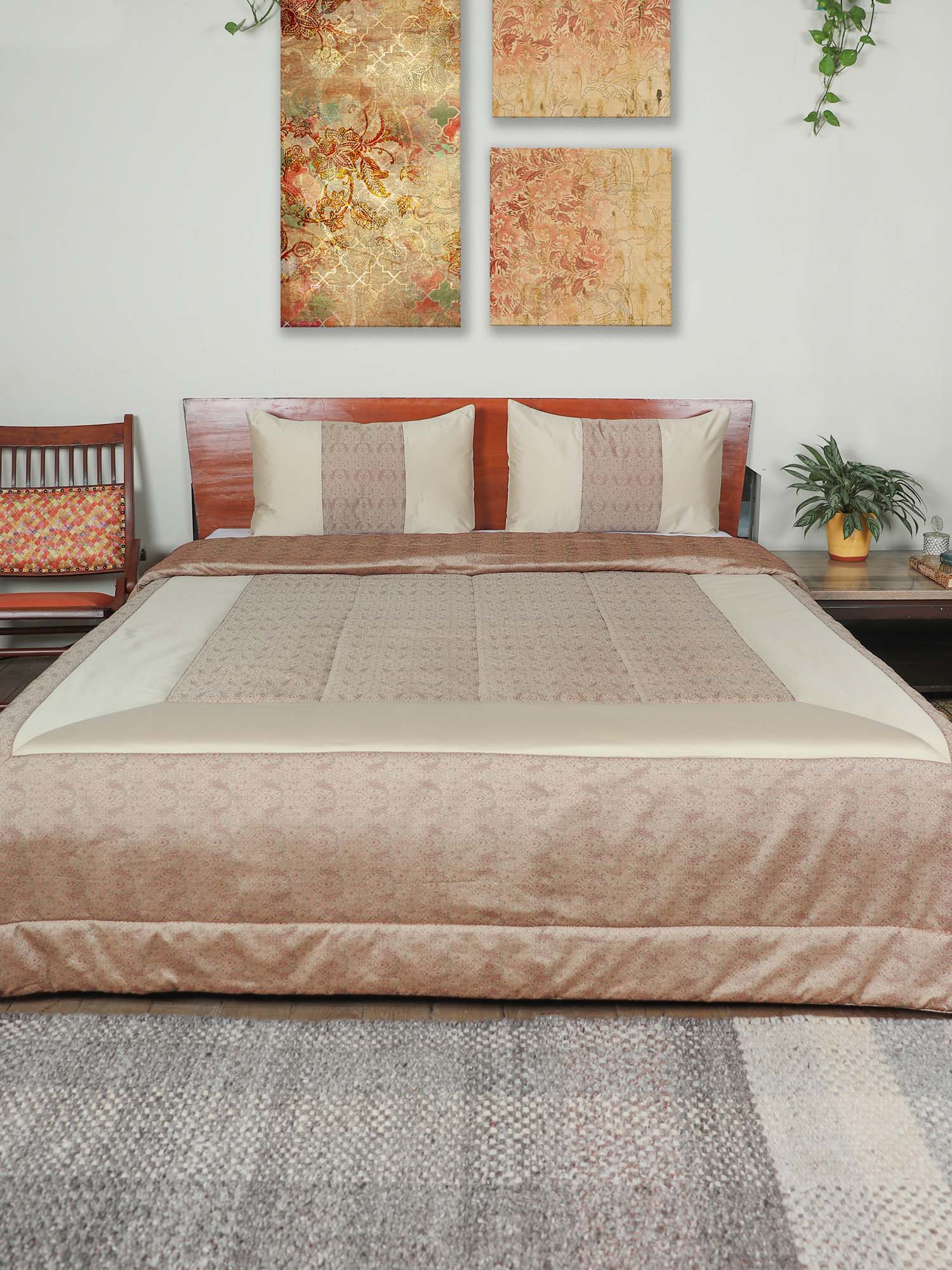 Quilt for Double Bed King Size | AC Comfortor/Blanket/Duvet, Lightweight | Brocade Silk Patchwork with 100% Cotton 300TC Backing Fabric - Golden Beige | 90x108+17x27 inches (228x274 cms)
