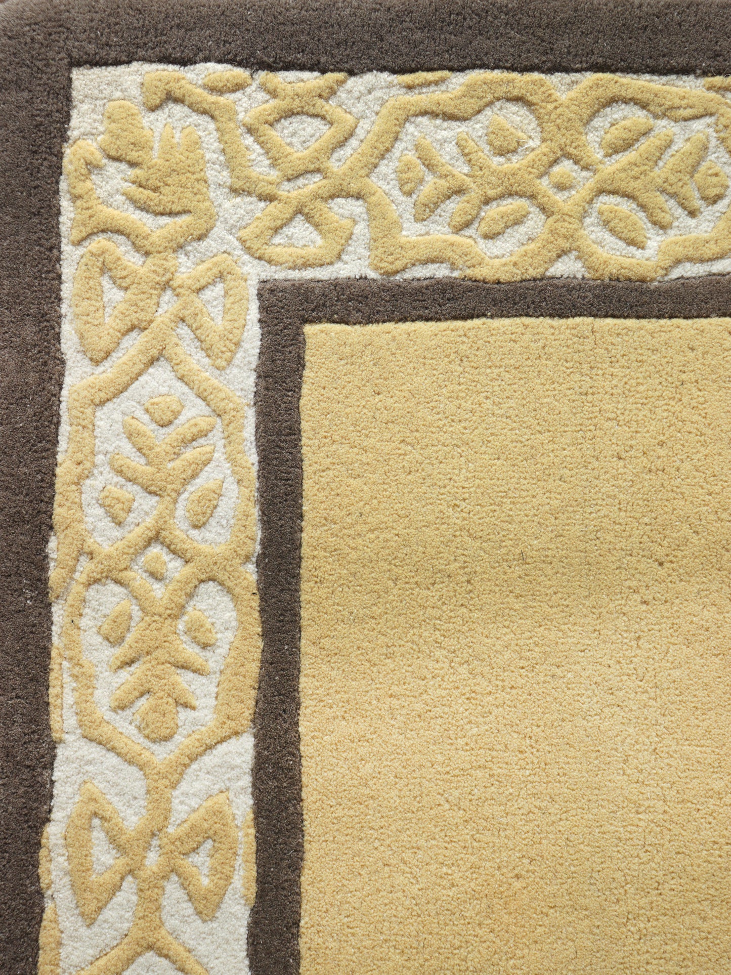 Carpet Hand Tufted 100% Woollen Ornamental Border Gold Brown - 4ft X 6ft