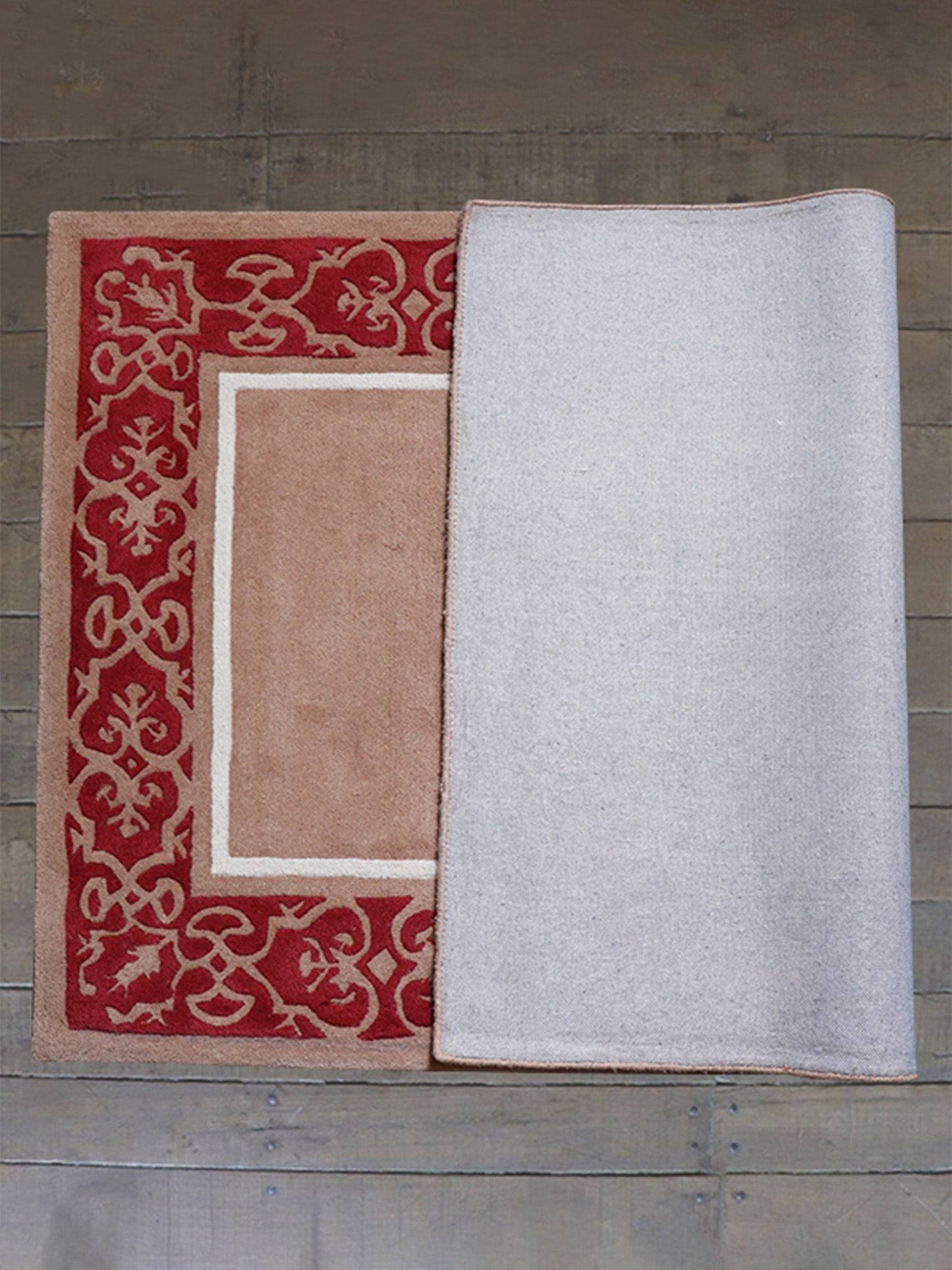 Carpet Hand Tufted 100% Woollen Beige And Red Bordered - 4ft x 6ft