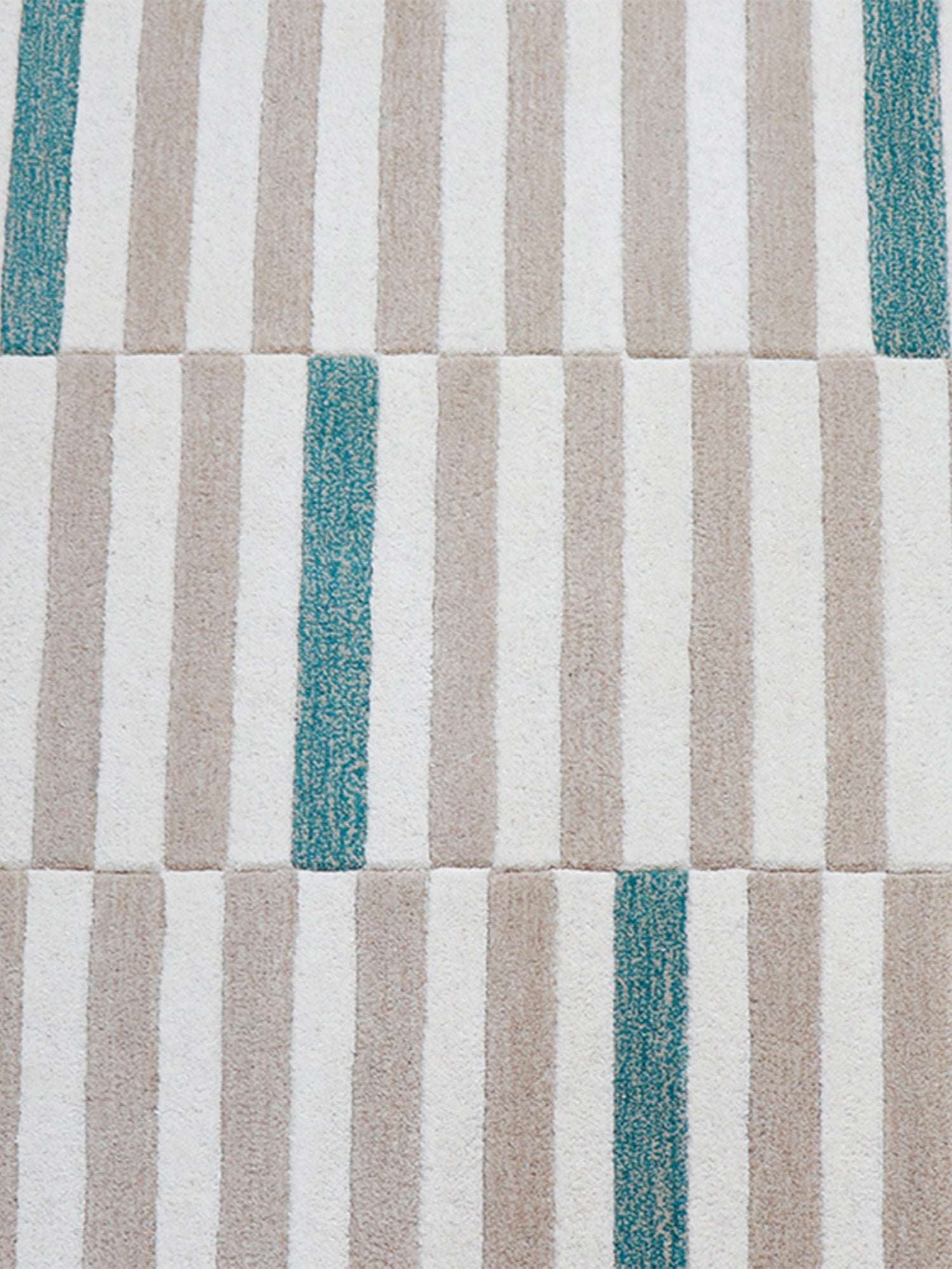 Carpet Hand Tufted 100% Woollen Beige And Brown And Turquoise Geometric Pattern - 4ft X 6ft