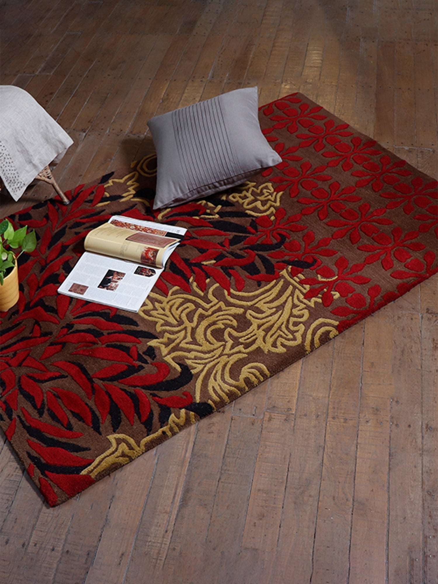 Carpet Hand Tufted 100% Woollen Red And Maroon Transitional  - 4ft X 6ft