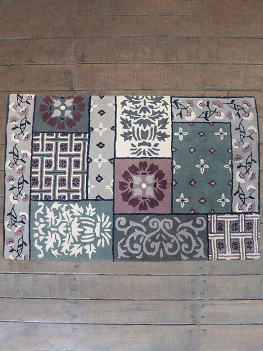 Carpet Hand Tufted 100% Woollen Patchwork Grey And Pink  - 4ft X 6ft