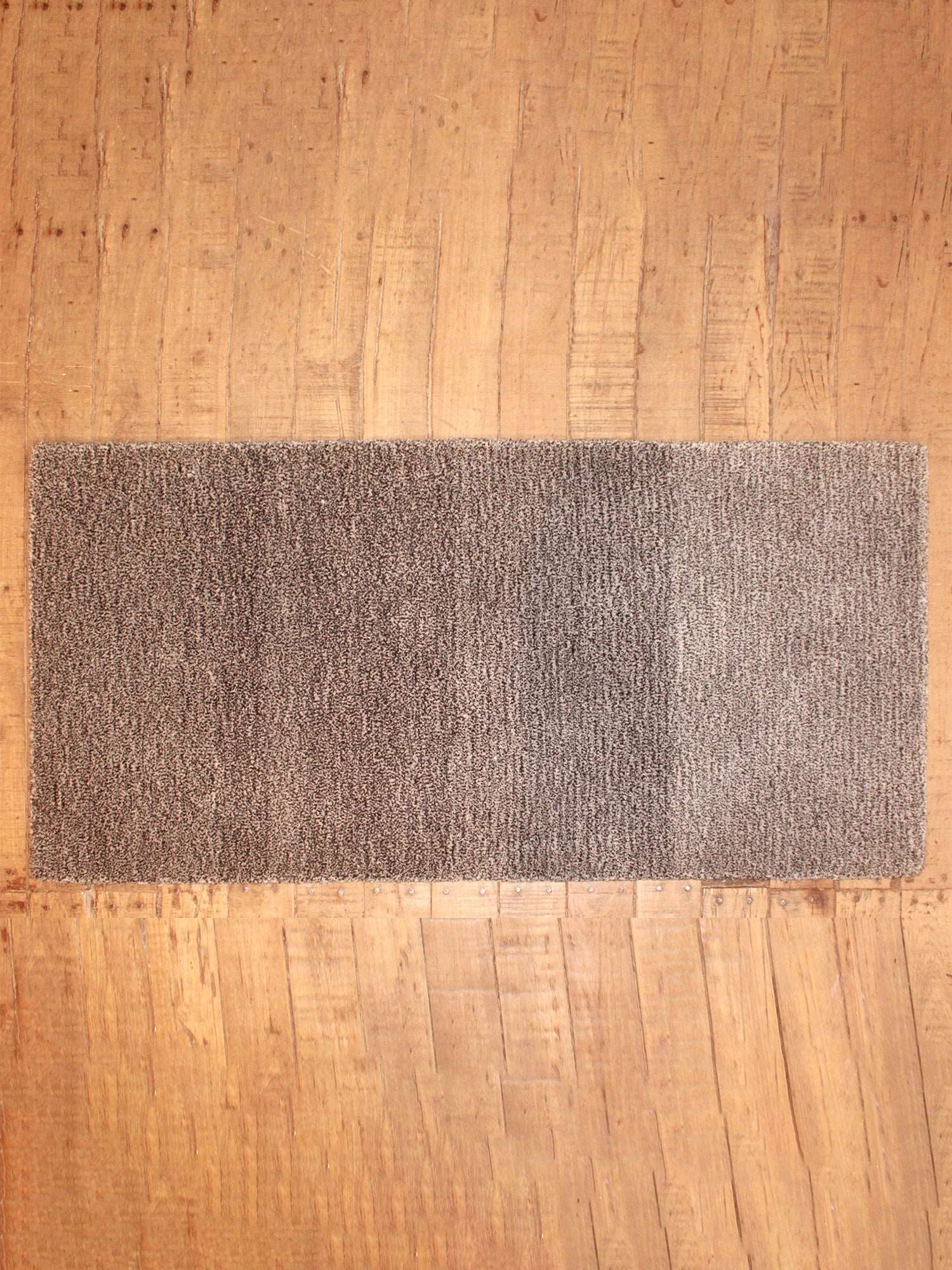 Carpet Hand Tufted 100% Woolen Grey - 2ft X 4ft