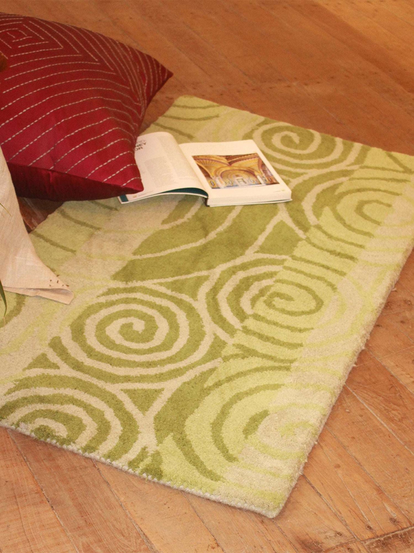 Carpet Hand Tufted 100% Woollen Green Geometric - 2ft X 4ft