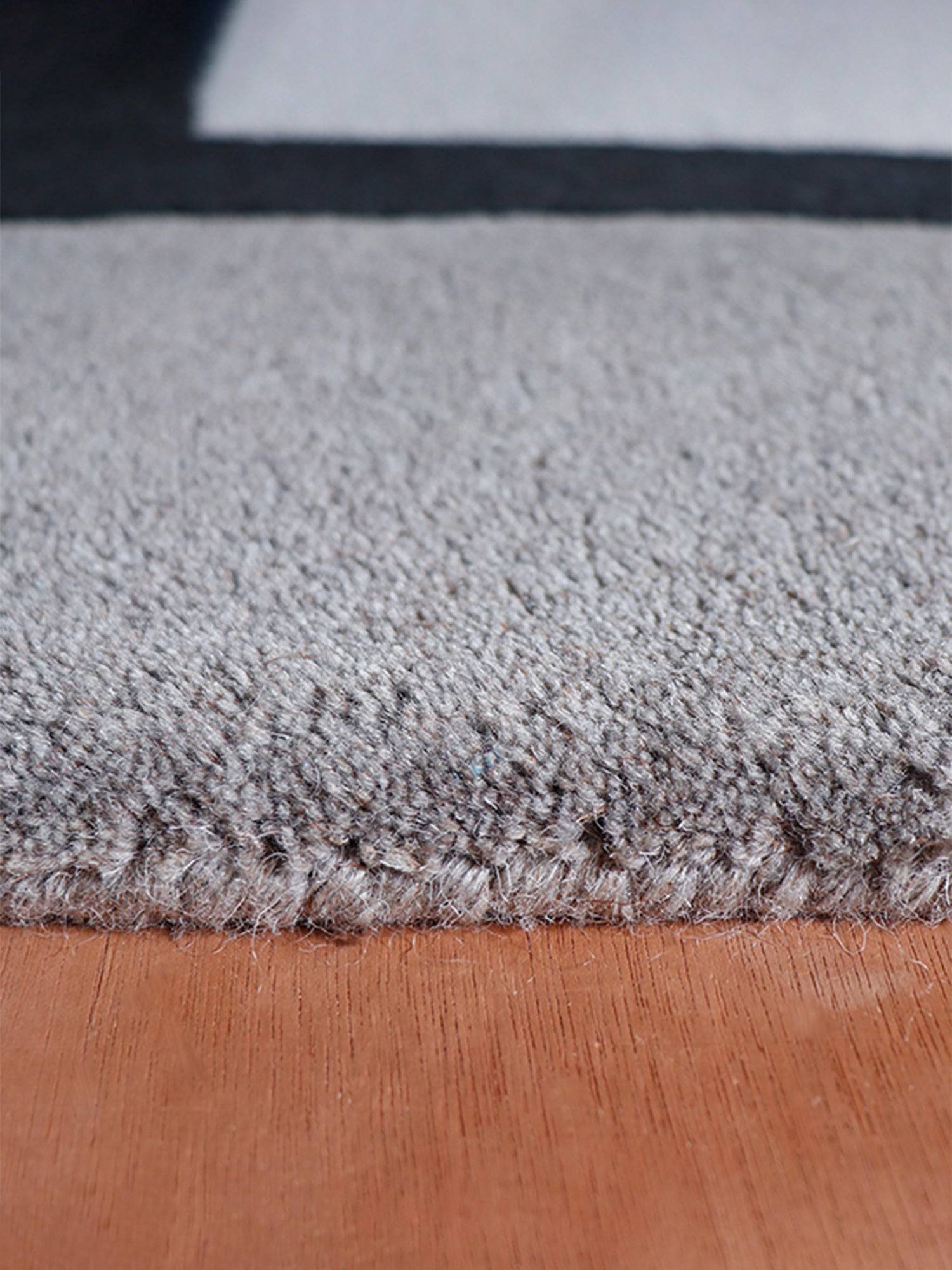 Carpet Hand Tufted 100% Woollen Grey Blue Pink Border Stripes - 4ft X 6ft