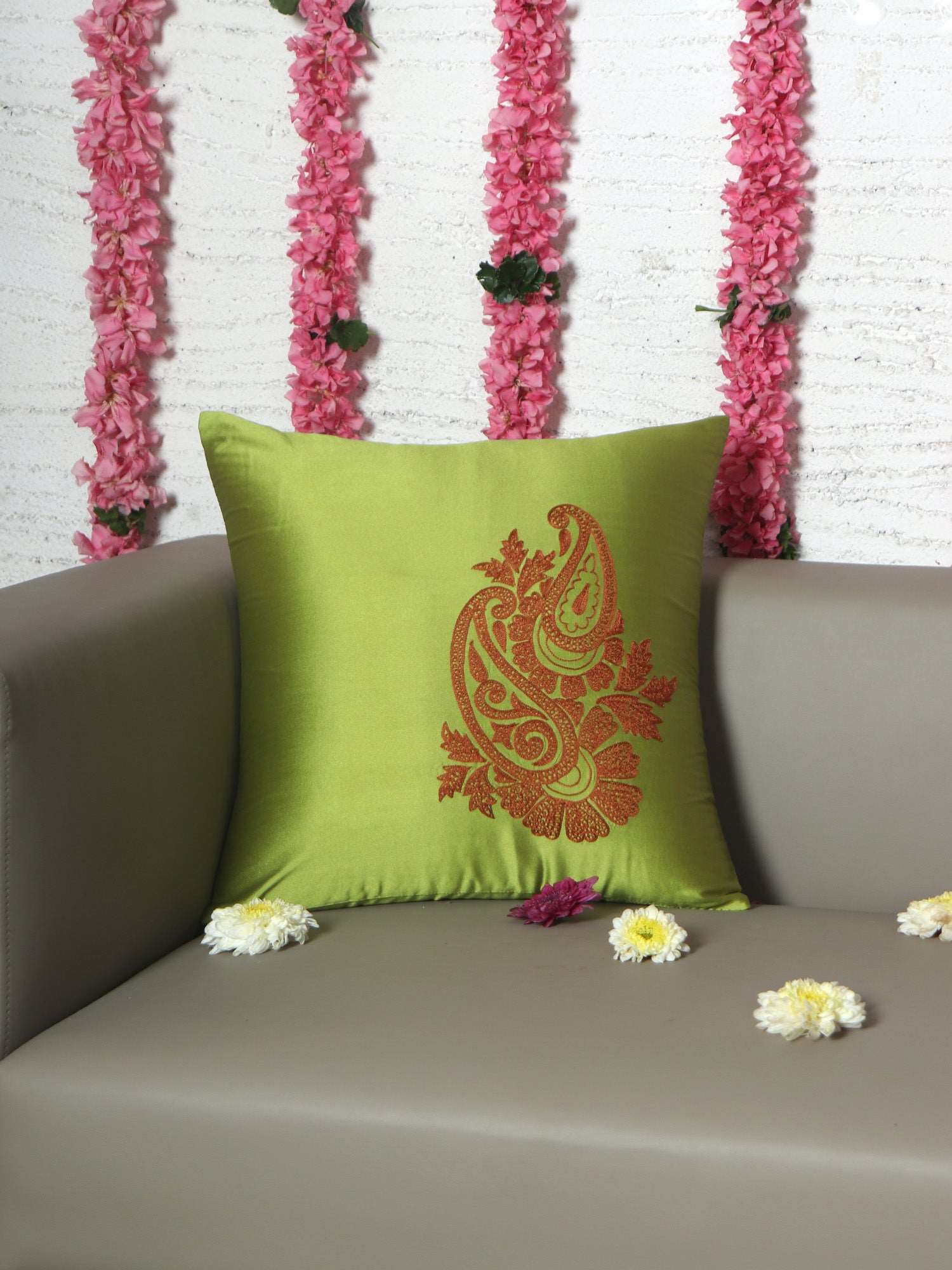 Cushion Cover for Sofa, Bed Polyester Paisely Embroidery | Green - 16x16in(40x40cm) (Pack of 1)