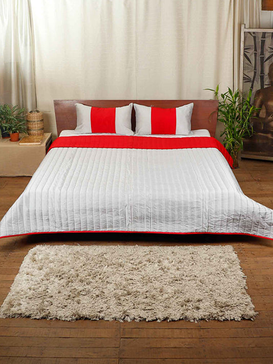 Quilt with 2 Pillow Shams Decorative Polyester Self Textured Reversible Red/Grey - (90" X 108" ; Pillow - 17" X 27")