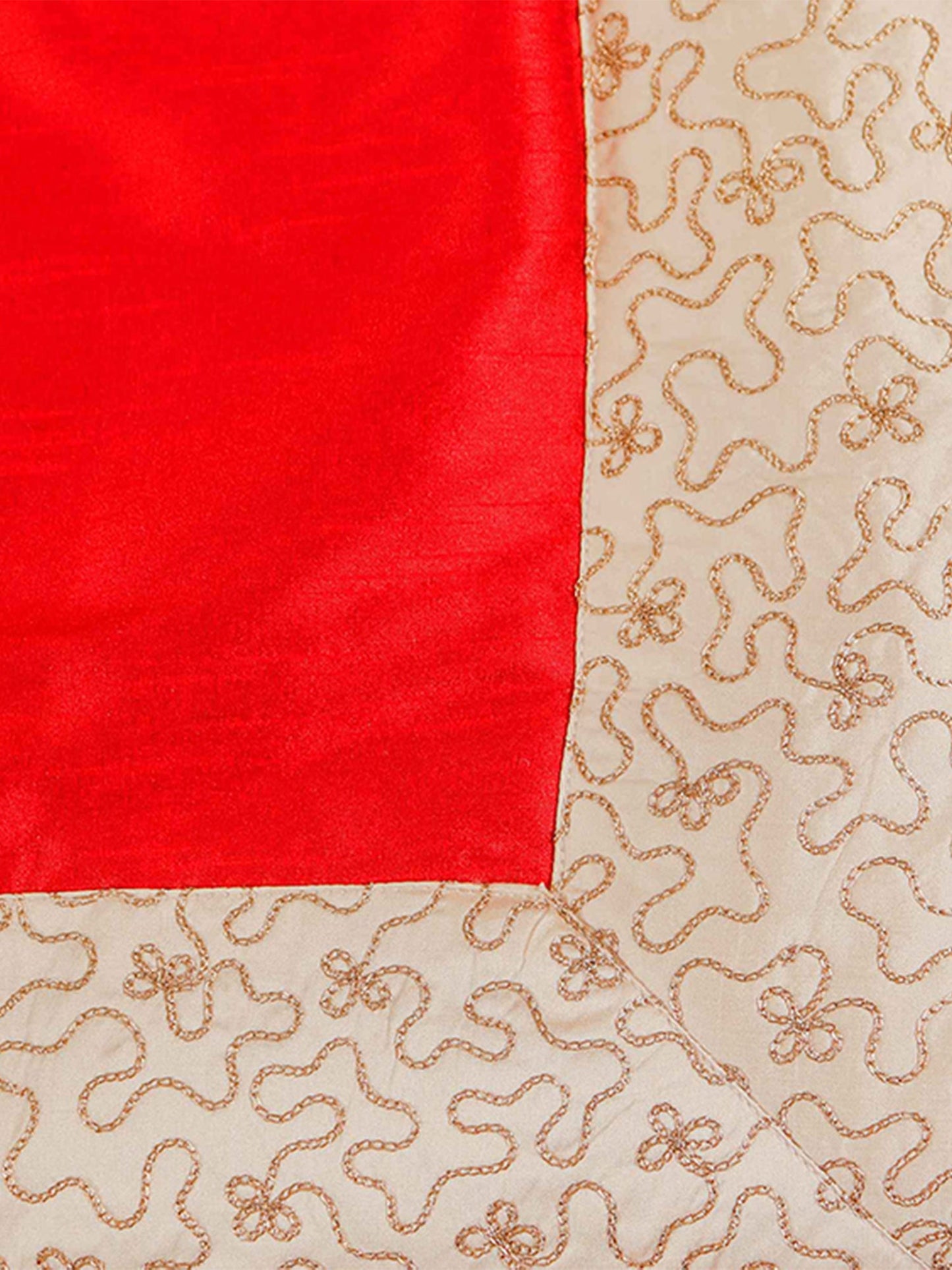 Quilt with 2 Pillow Shams Blended Polyester and Cotton Embroidered Patchwork Red and Cream - (90" X 108" ; Pillow - 17" X 27")