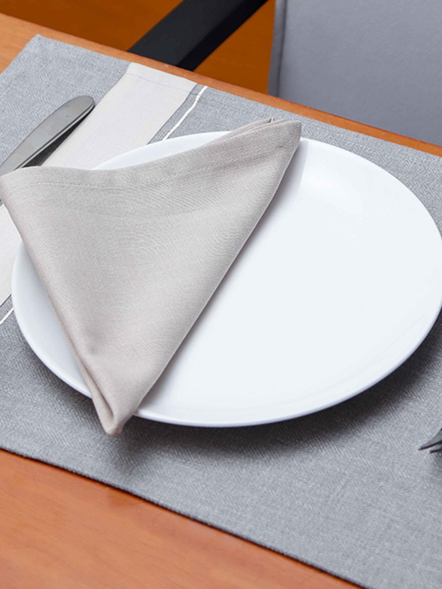 embroidered dinner placemats and napkins in grey and beige colors - 13x19 inch 