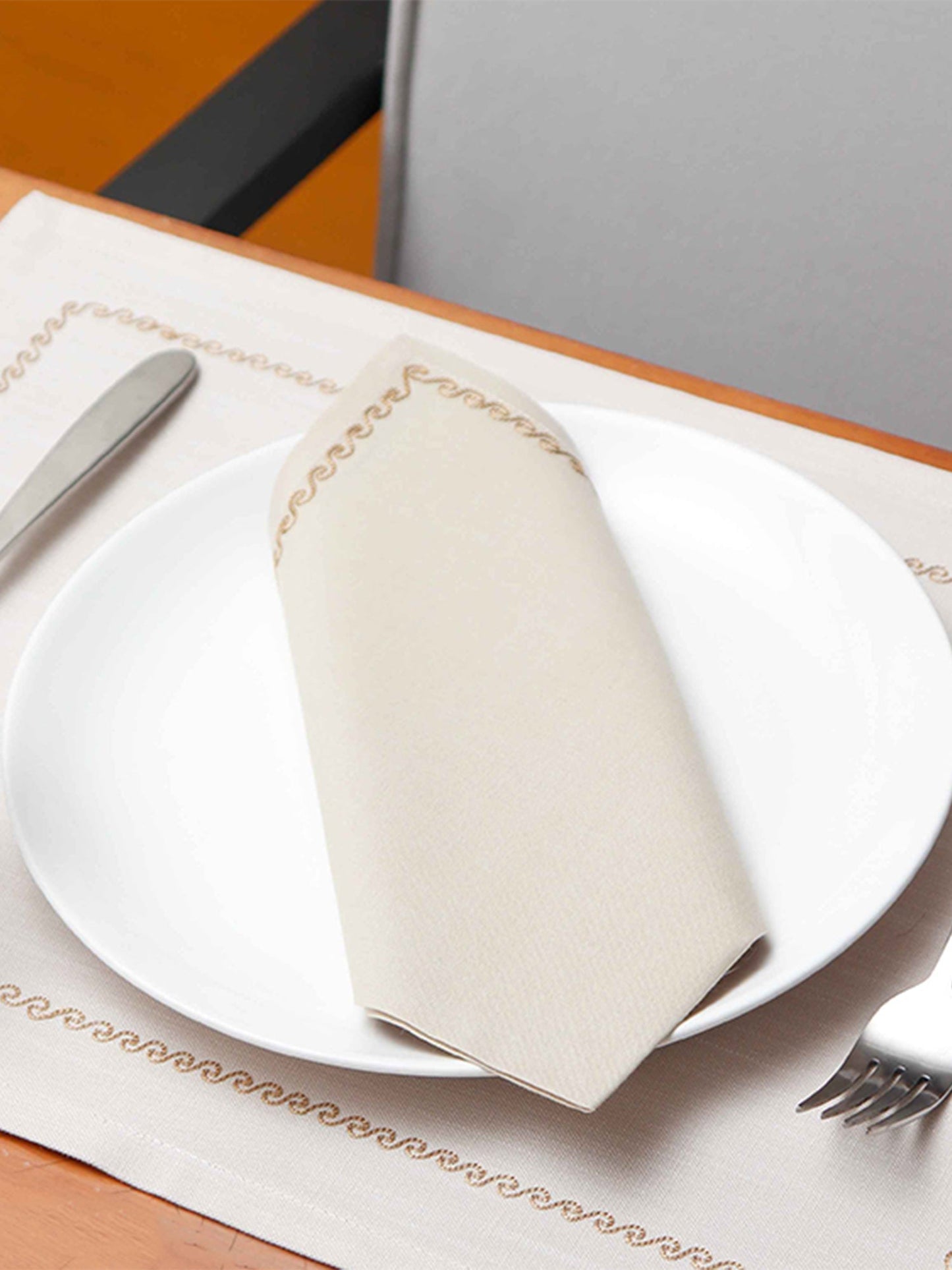 wavy pattern embroidered dinner table placemats and matching embroidered napkins in offwhite  - 13x19 inch 