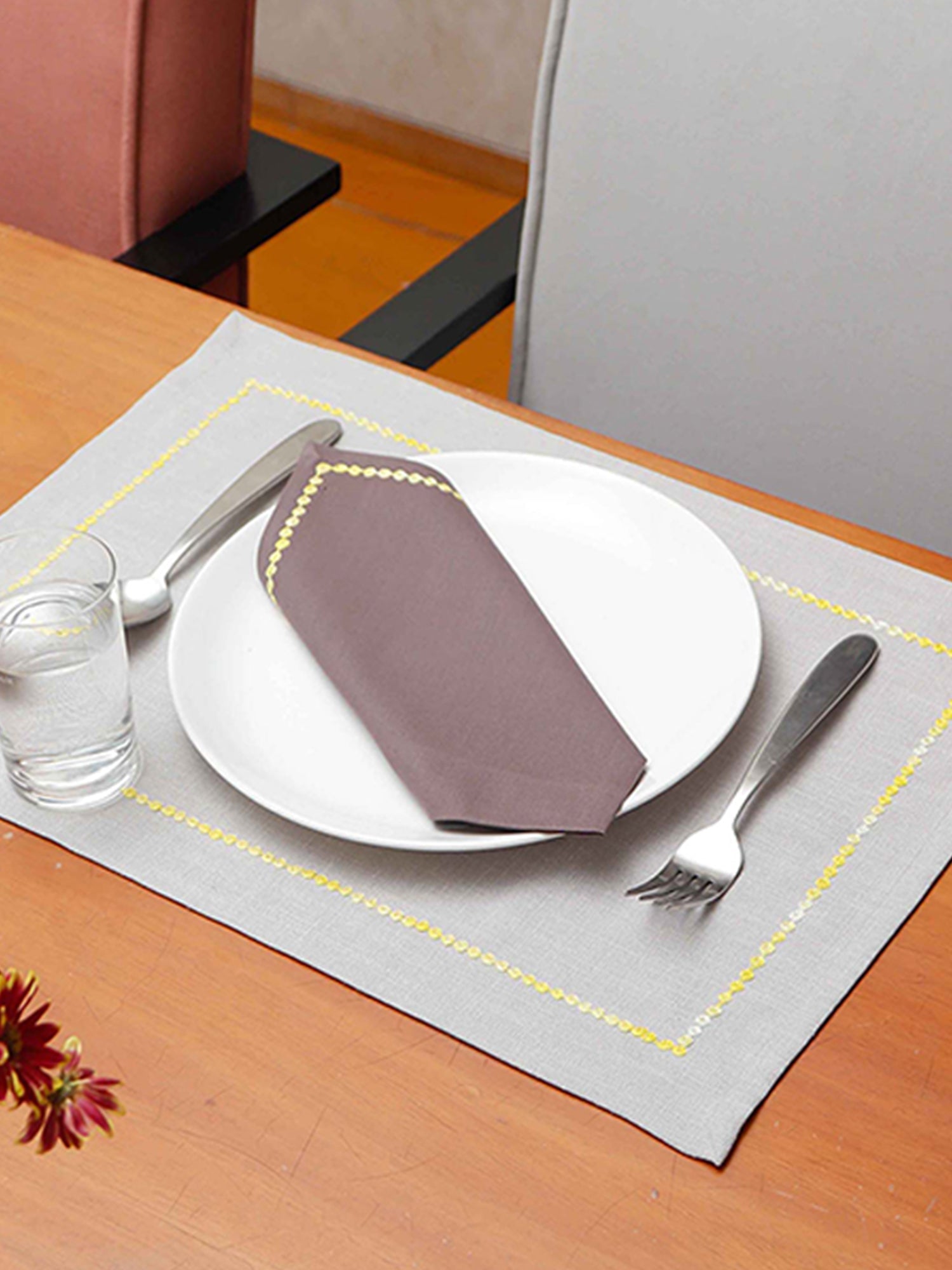 Table Mats and Napkins Poly Blended and 100% Cotton Embroidered Grey and Mushroom Grey - 13" x 19" ; 16" x 16" - Set of 6