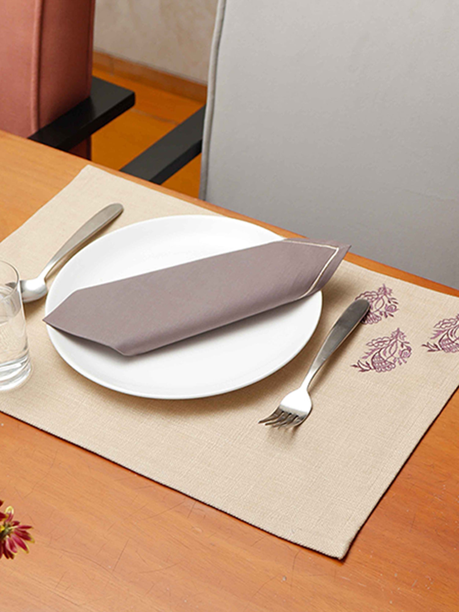 Table Mats and Napkins  Cotton and Polyester Embroidered Beige and Mushroom Grey - 13" x 19" ; 16" x 16" - Set of 6