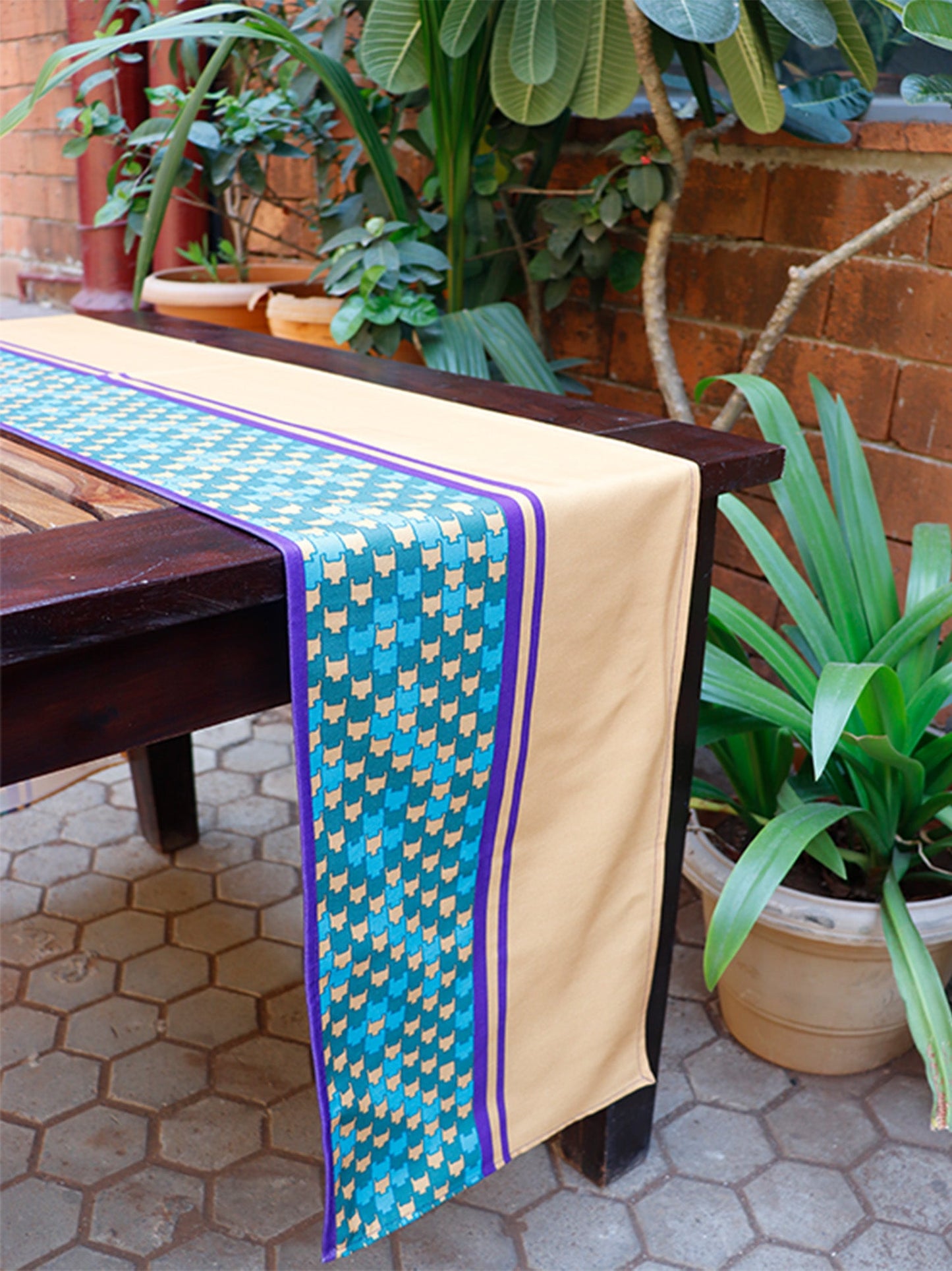 Table Runner Poly Canvas Geometric Pattern Yellow - 12" X 84"