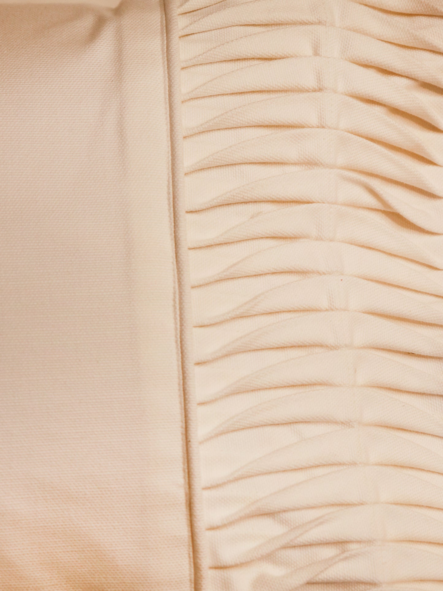 Technique Cushion Cover Cotton Blend White Pleated - 14"x22"